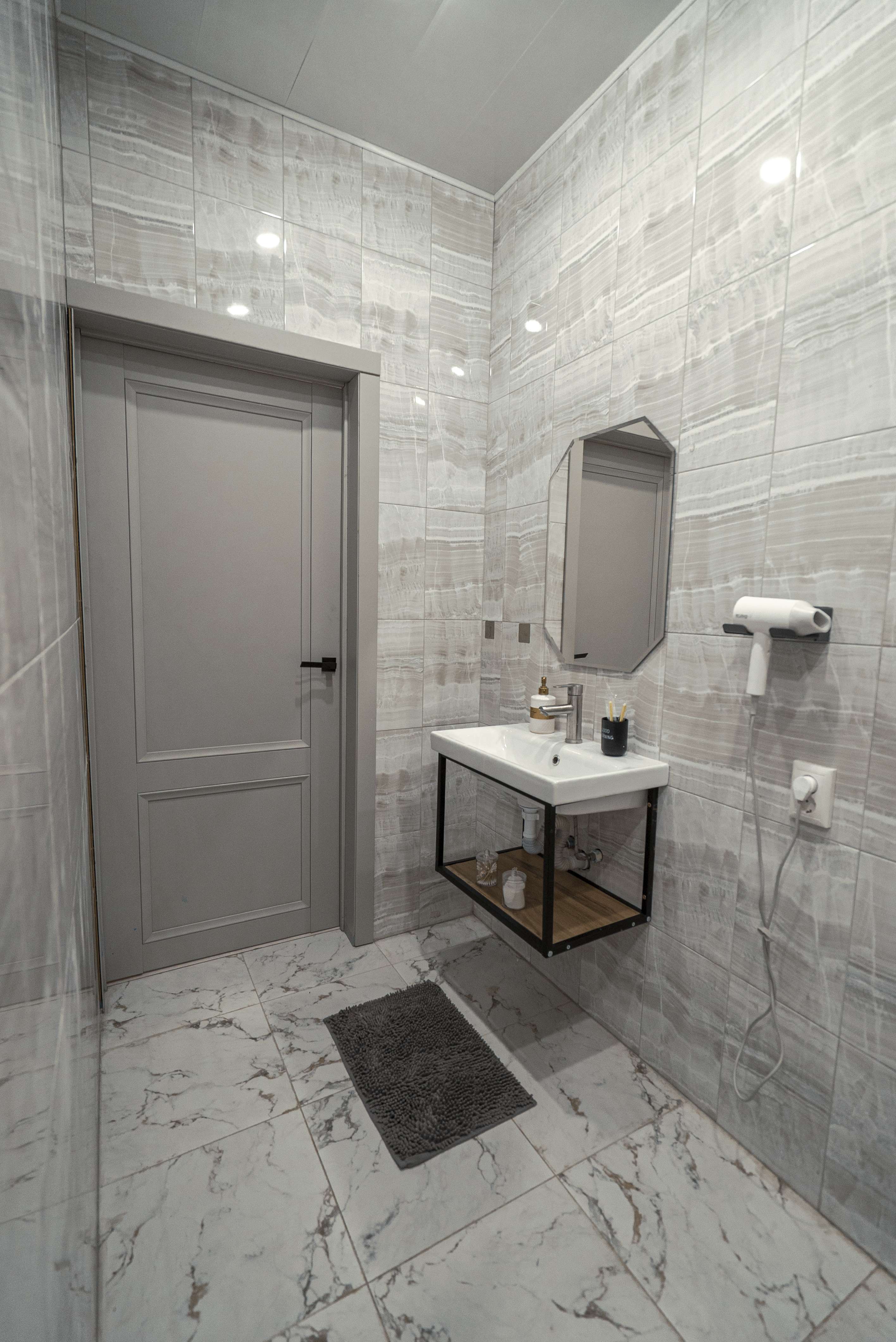room_image