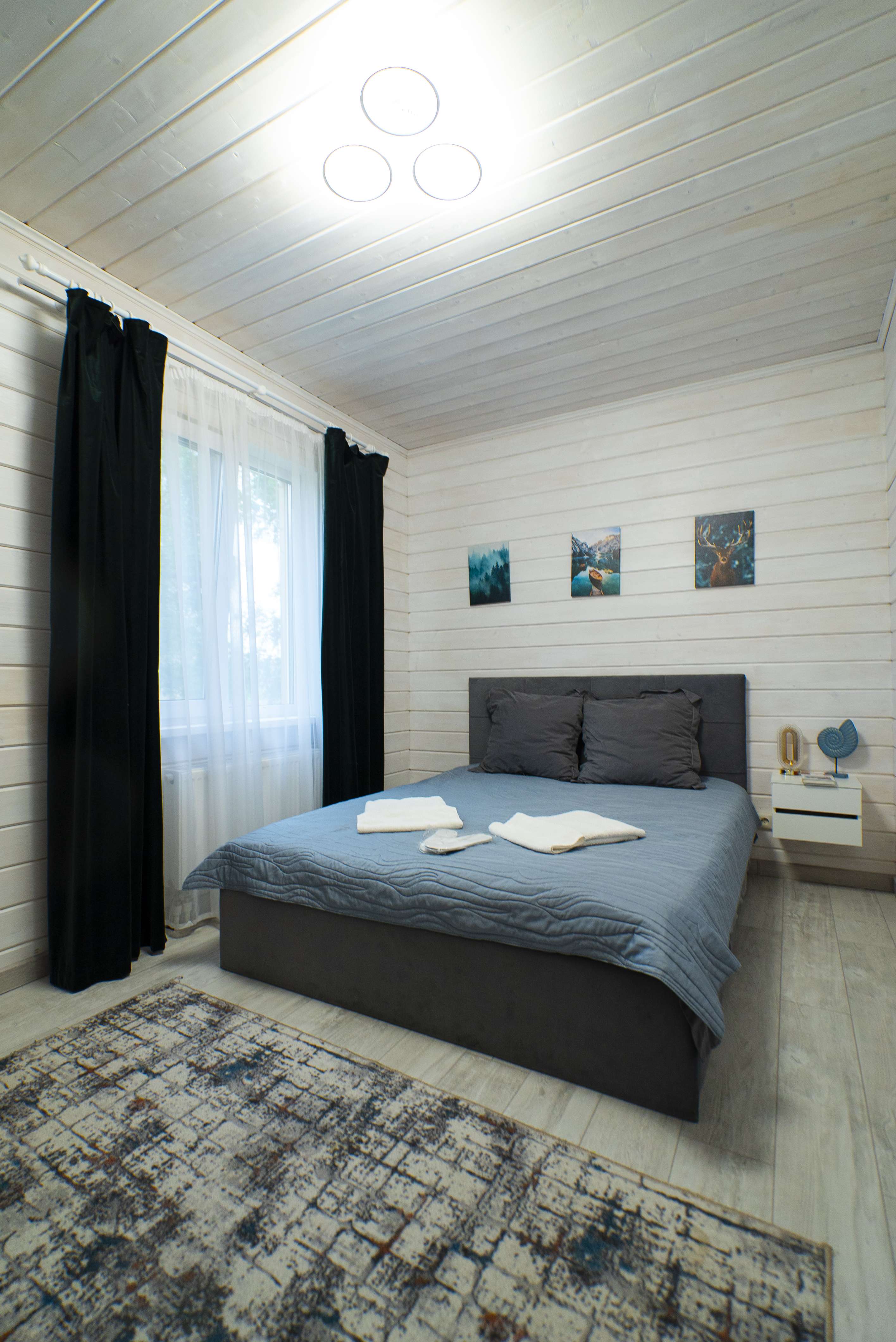 room_image