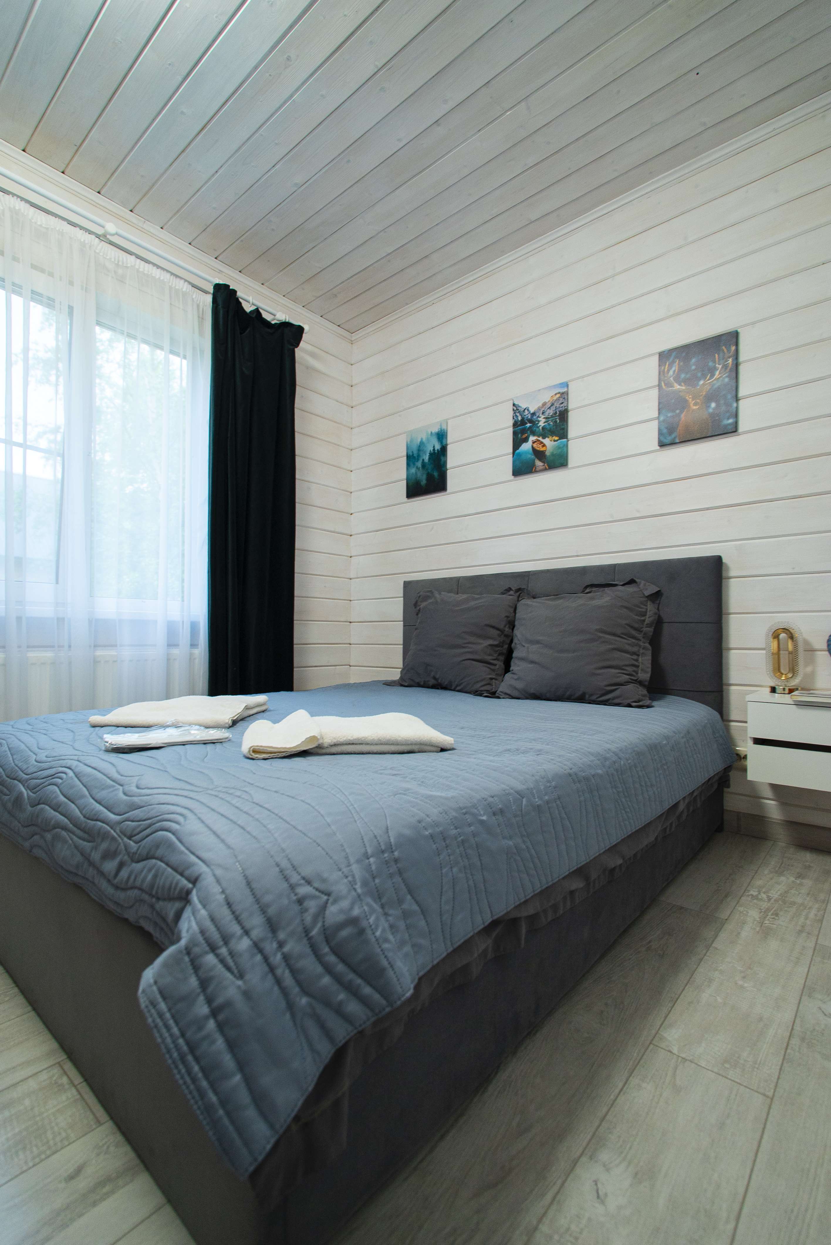room_image