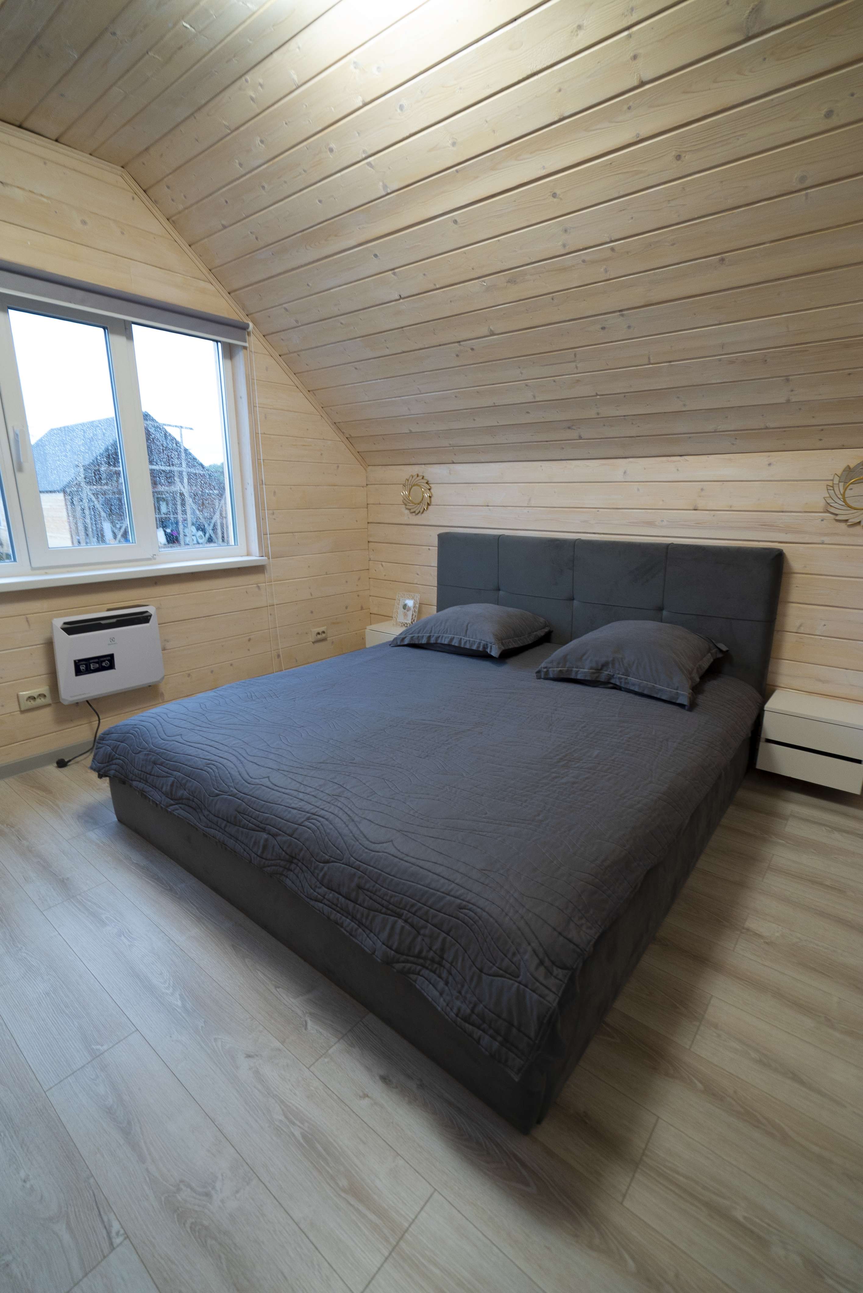 room_image